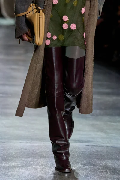 Look 66